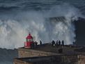 nazare-giant-waves-2023-11-05--07