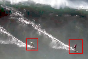  Big and competing waves in Nazaré in October
