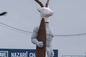 Nova estátua na Nazaré e mais atividade recente