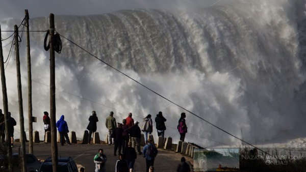 Dia com maiores ondas da época - 8/11/2017