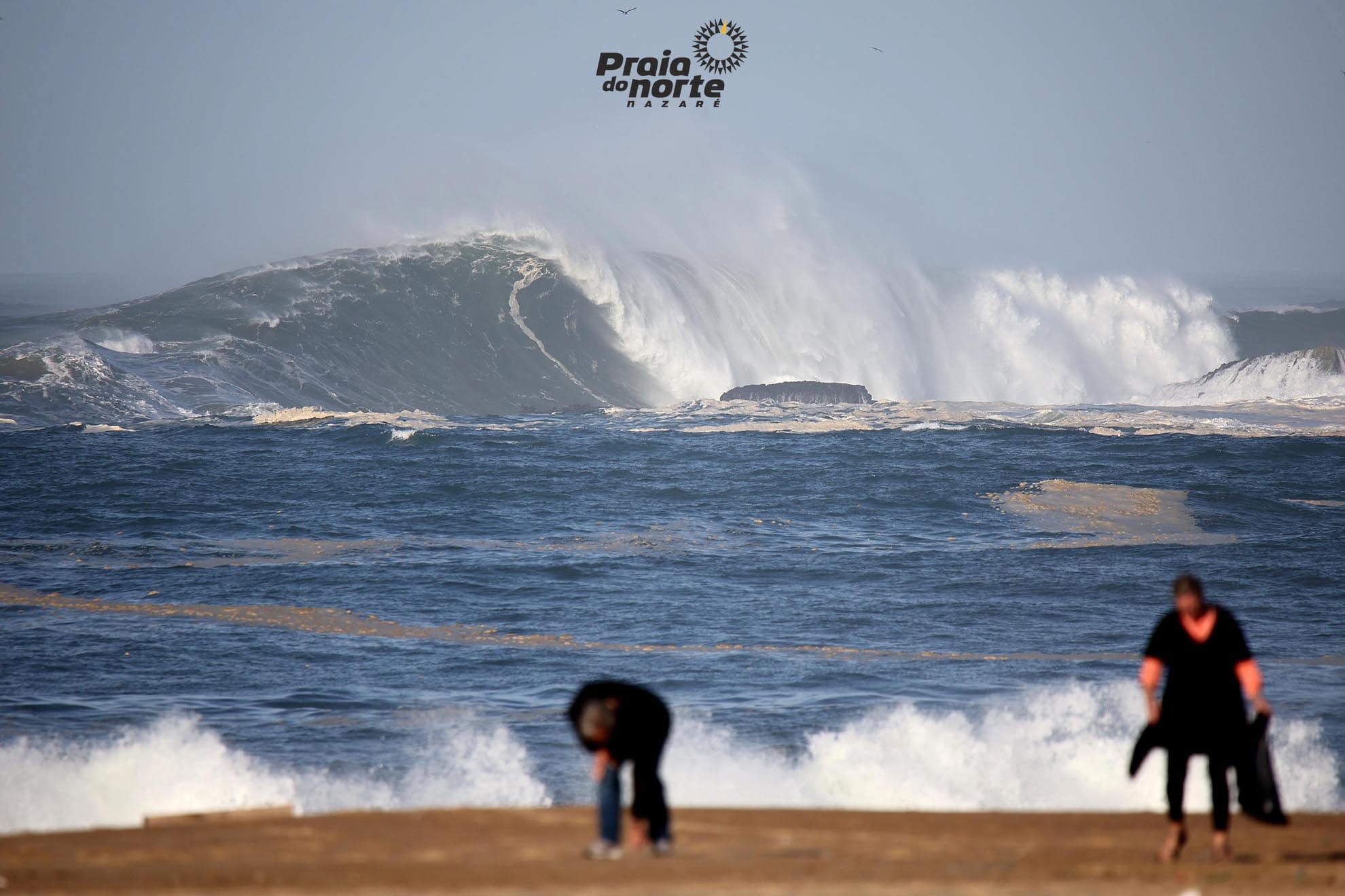 Second big swell of the 2022/23 season - NEWS - Nazaré Big Waves Surf -  Portugal