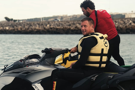 Surfing in Nazaré: An Unforgettable First Experience