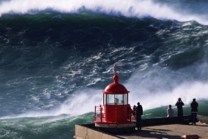 Grande swell chegou à Praia do Norte - 10 fevereiro 